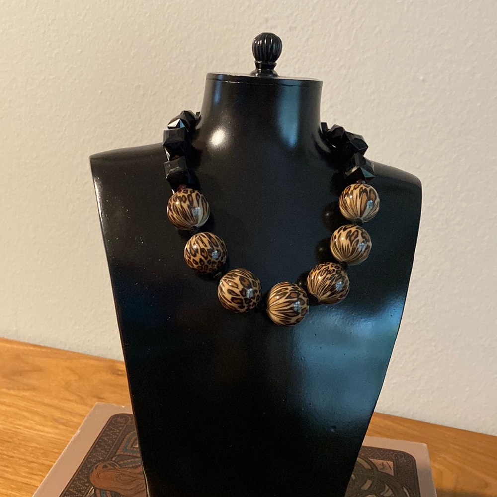 Funky leopard print and black bead necklace